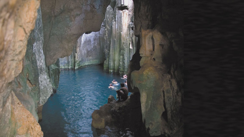 AWE Sawailau Caves 800